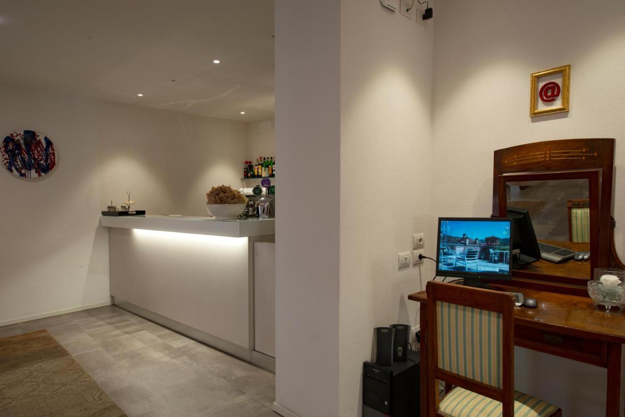 Albergo La Rocca ブリジゲッラ エクステリア 写真